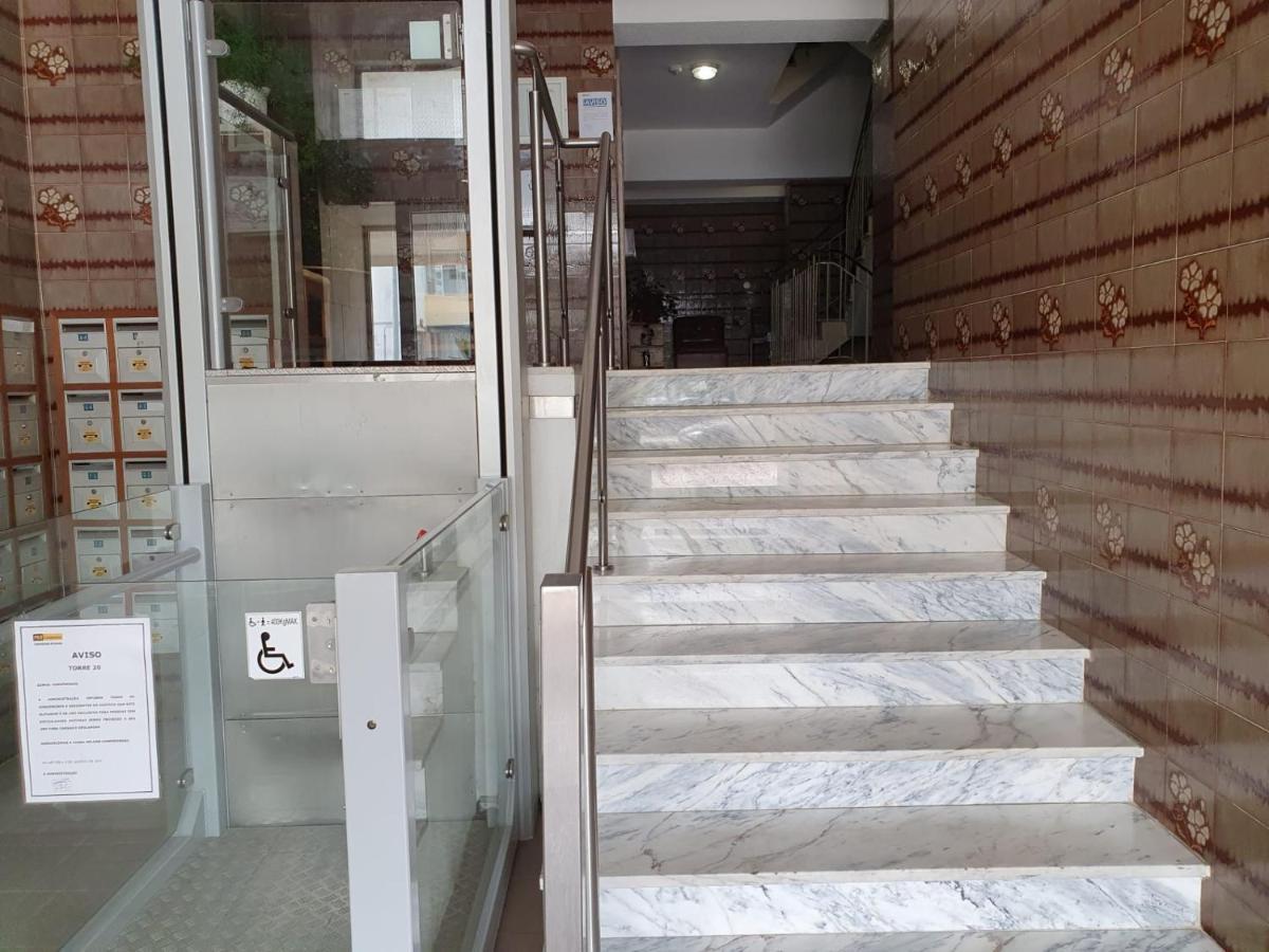 Vista Praia 16- Wifi, Remodelado, 80Mt Praia Quarteira Extérieur photo
